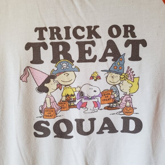 Trick Or Treat Squad Peanuts Halloween baseball tee - Picture 2 of 7